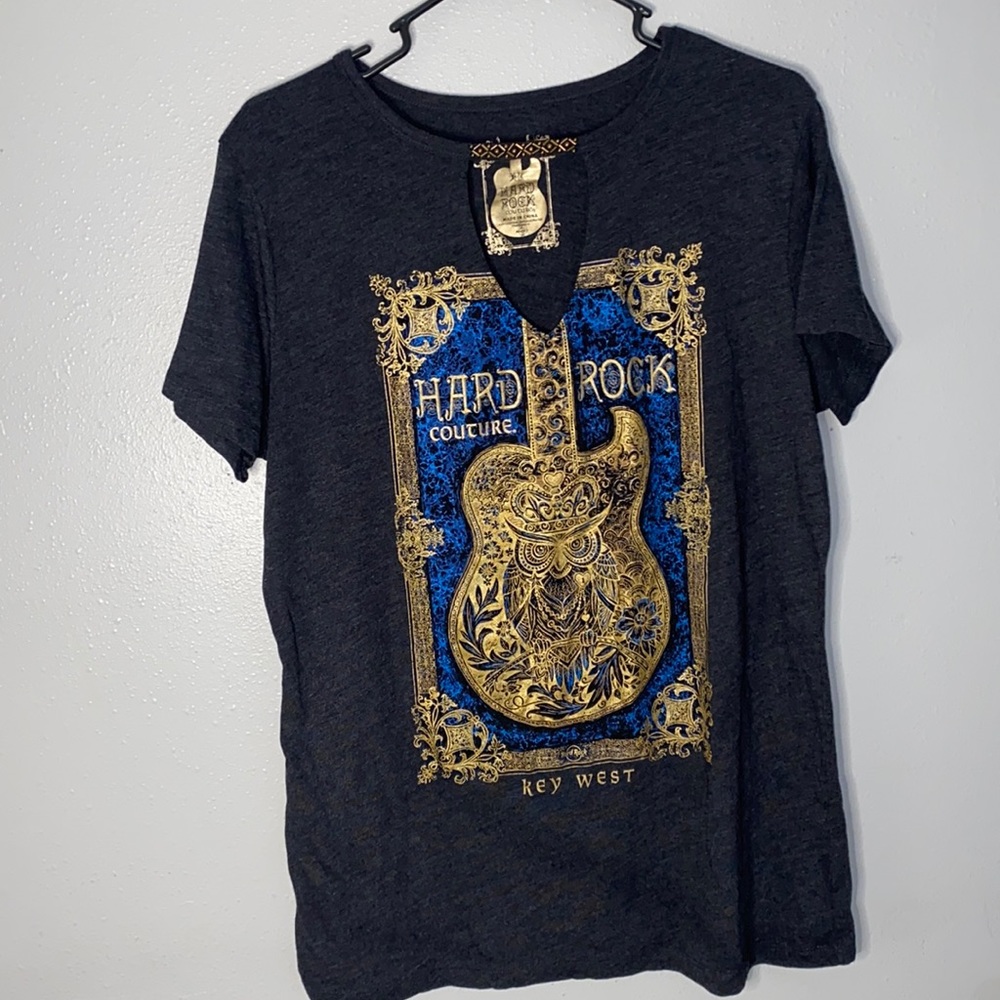Pretty Hard Rock Cafe shirt. Lots of details. Amazing condition. XL